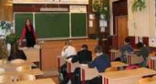 Уроки отменили еще в 25 классах