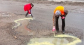 Липецкие активисты разукрасят ямы на дорогах города