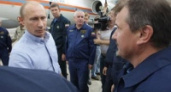 Путин лично потушил два пожара с самолета
