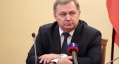 Вице-губернатор Липецкой области Николай Тагинцев почти полностью переписал чужую диссертацию?
