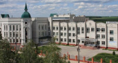 Задававшая вопрос липецкому губернатору о ценах на бензин студентка Елецкого госуниверситета пока не отчислена