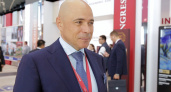 Подписанные с инвесторами соглашения и встречи с дольщиками не продвинули врио губернатора Игоря Артамонова в медиарейтинге