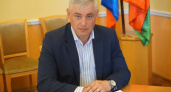 Лидер липецких «Патриотов России» сдал подписи для регистрации кандидатом в губернаторы
