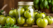 Зелёные помидоры на зиму: хрустящая закуска – просто и быстро