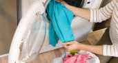 После стирки пахнет плесенью: в чём проблема и как вернуть белью свежесть 
