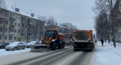 Липецкие коммунальщики вышли на круглосуточную расчистку после снегопада