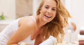 Натуральное масло против седины: как сделать волосы темнее и блестящими — и всё без окрашивания