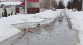 Улицу в Лебедяни затопило из-за плохой уборки снега