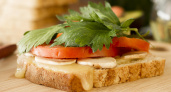 Разнообразим постное меню: три простых бутерброда вместо надоевшей каши