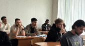 Иностранным студентам ЛГТУ объяснили правила запуска стартапов в Липецке