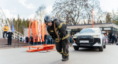 Пожарные устроили шоу в парке Победы