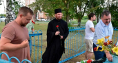 Через Ворон-Лозовку прошла пешая эстафета с колоколом со дна моря