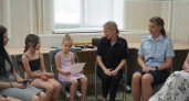 В День семьи, любви и верности липецкие сотрудники правопорядка встретились с подопечными «Большой медведицы»