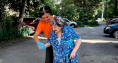 Доброволец «ЛизаАлерт» оказала помощь 101-летней липчанке