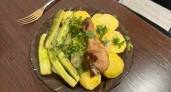 Никакой горечи, твёрдых клубней и вялого укропа: как приготовить картофель в мундирах с селёдкой