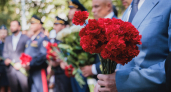 Липчане почтили память детей Беслана в Верхнем парке