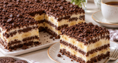 Сметана, сгущёнка и шоколадное печенье — нежный торт без выпечки: собираю за 15 минут, а утром подаю к чаю