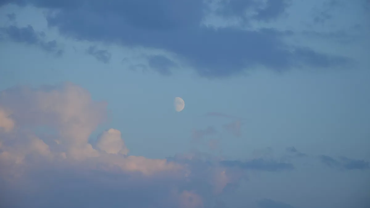 В небе над Липецкой области уничтожили 3 БПЛА