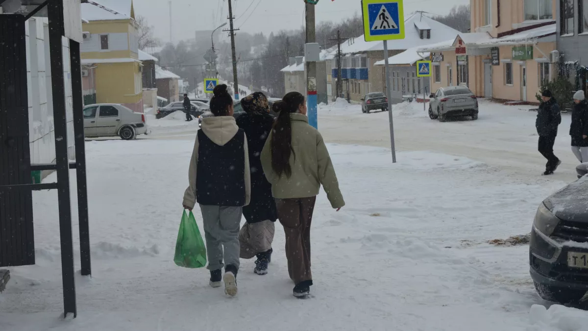 Каких людей не стоит приглашать в гости, даже если это родственники: мудрость Мураками