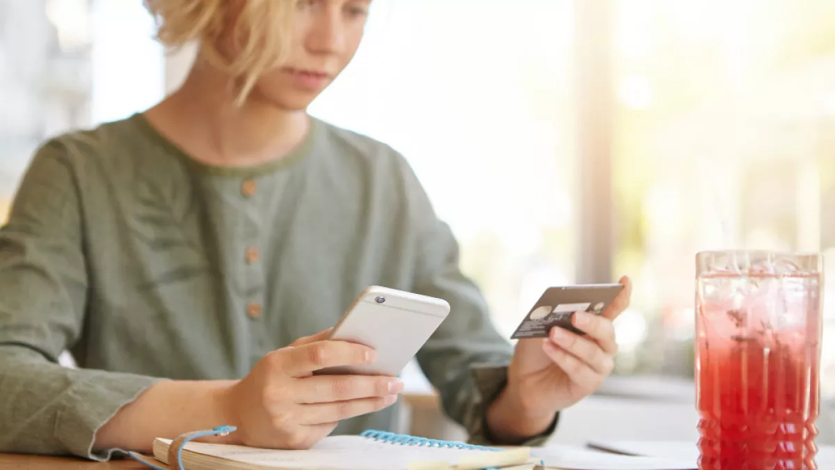 Липецкие работники могут требовать повышения зарплаты из-за инфляции