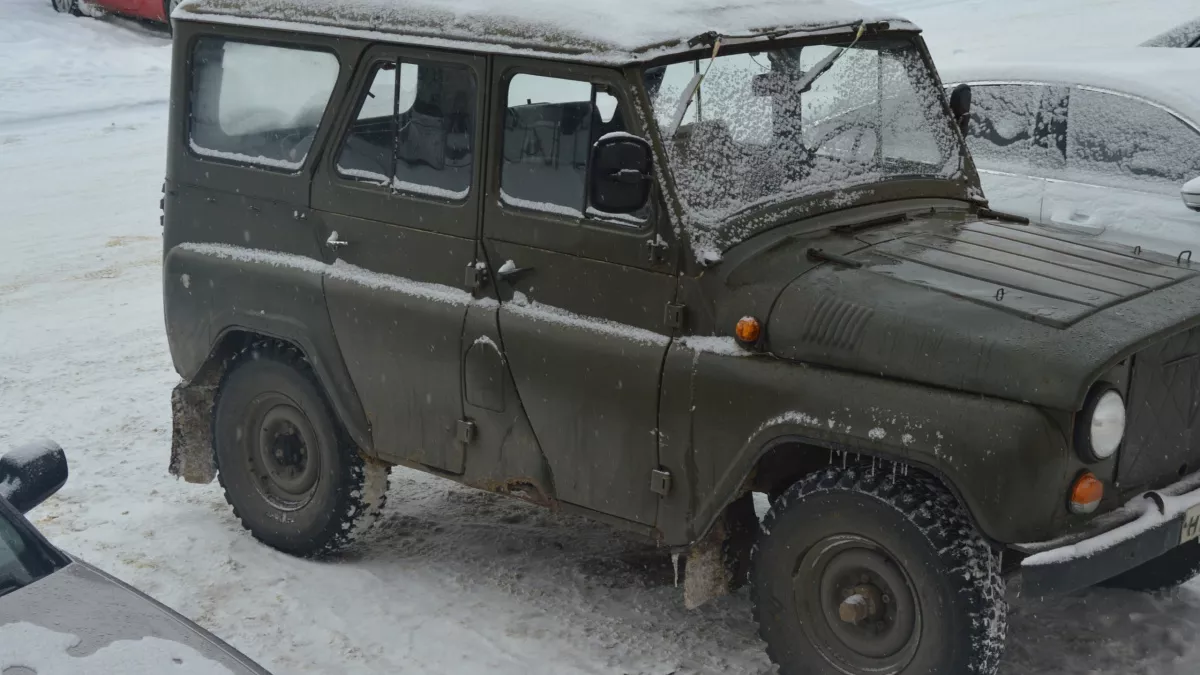 За что инспекторы ГАИ начали штрафовать водителей прямо в пробках на дороге