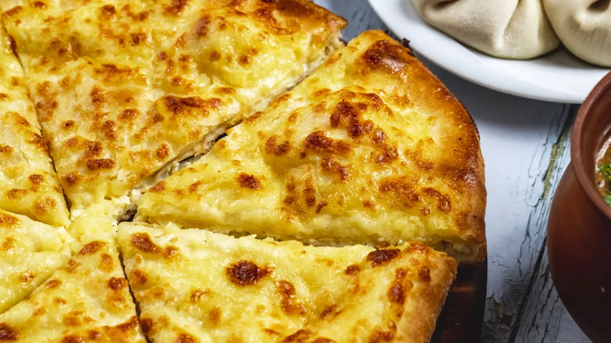 Забудьте про сложные рецепты: осетинский пирог с картофелем получается у всех без исключения