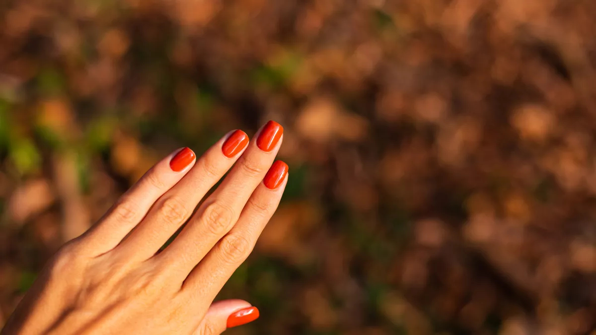 Маникюр, который работает против вас: 6 цветов лака, выдающих отсутствие стиля