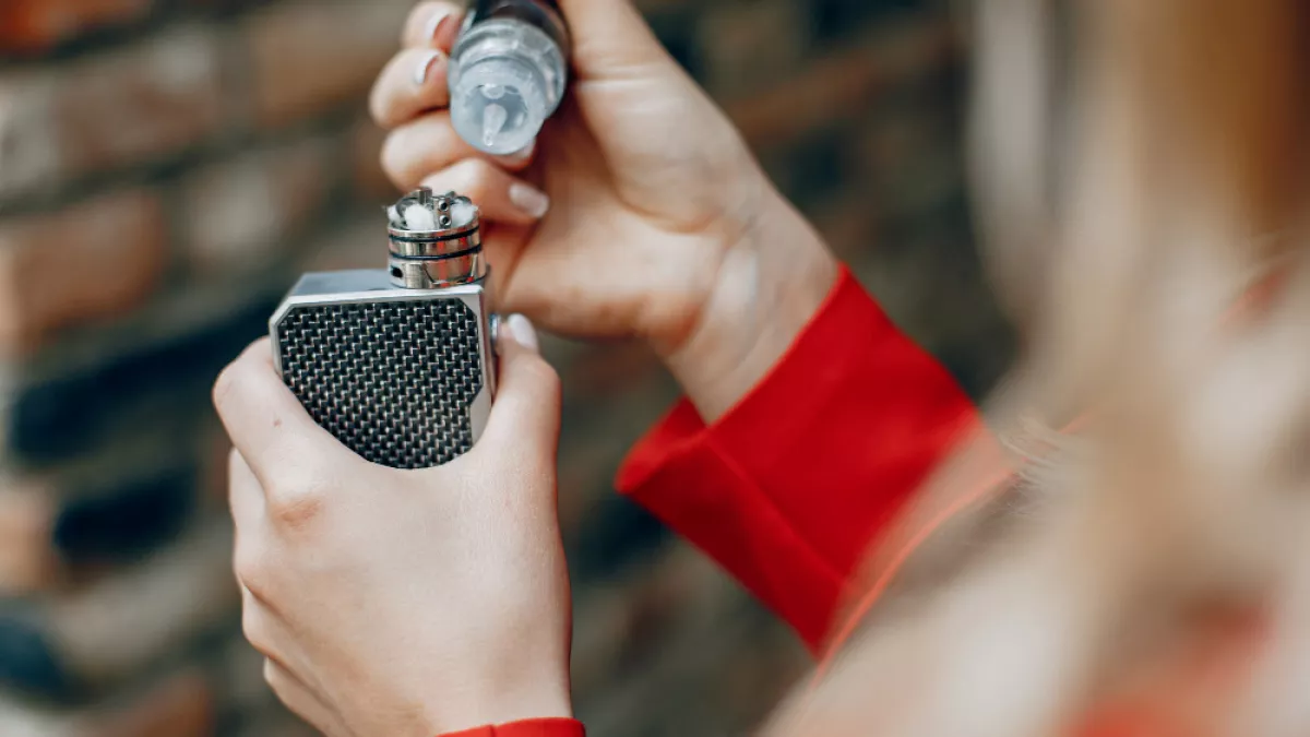 Липецкие полицейские изъяли контрафактные вейпы на 8 миллионов рублей