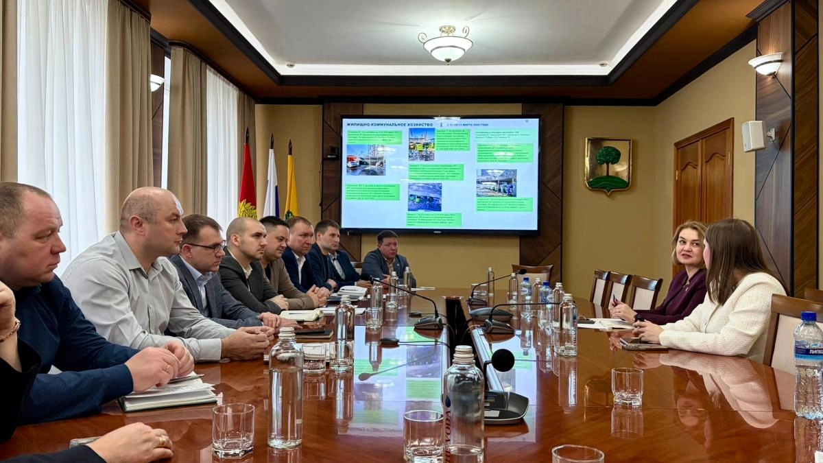 Бедрова провела встречу из-за потока обращений липчан