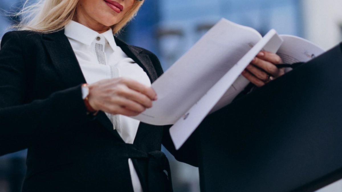 Сотрудница липецкого МФЦ отправлена в тюрьму за махинации с квартирами умерших