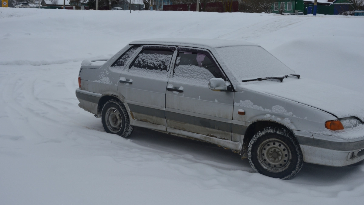Инспектор ГАИ требует предъявить документы на электроинструмент в багажнике: обязан ли водитель это делать – ответ автоюриста