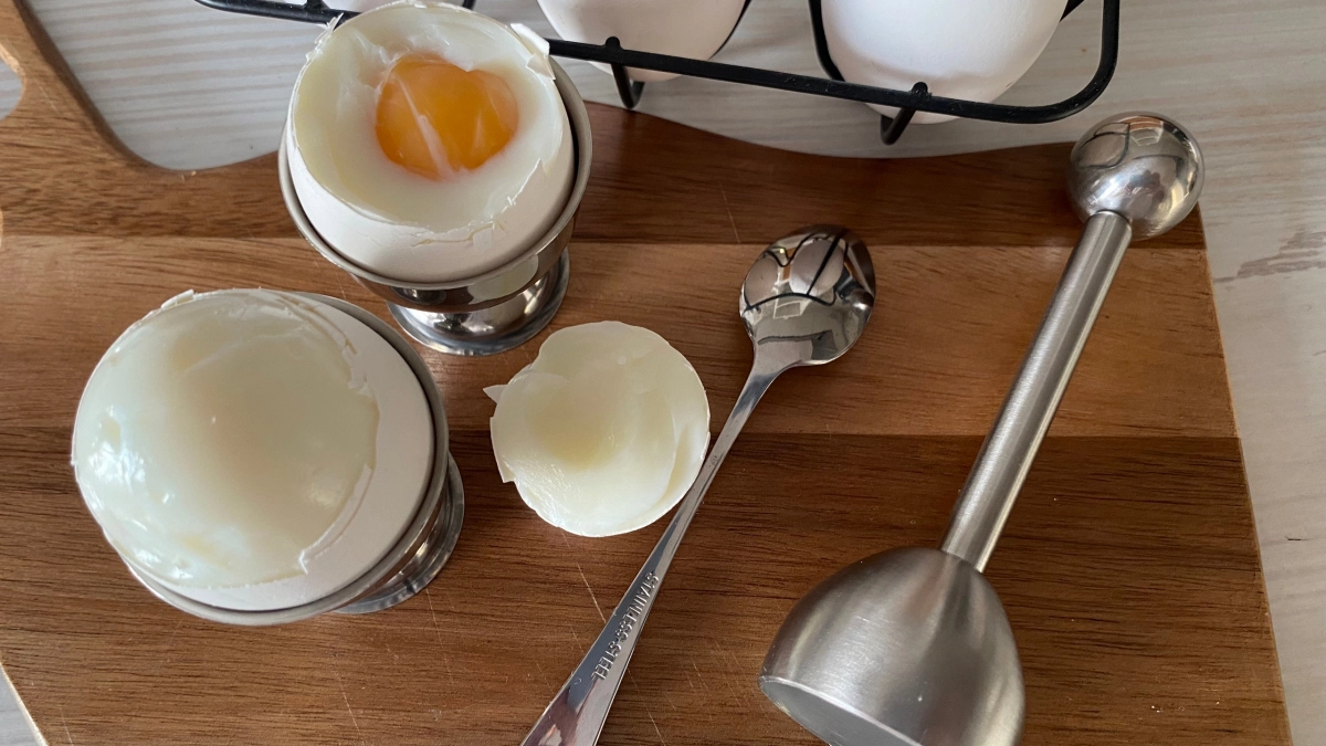 Больше так яйца не варю: узнала этот секрет шеф-поваров – получаются 10 из 10