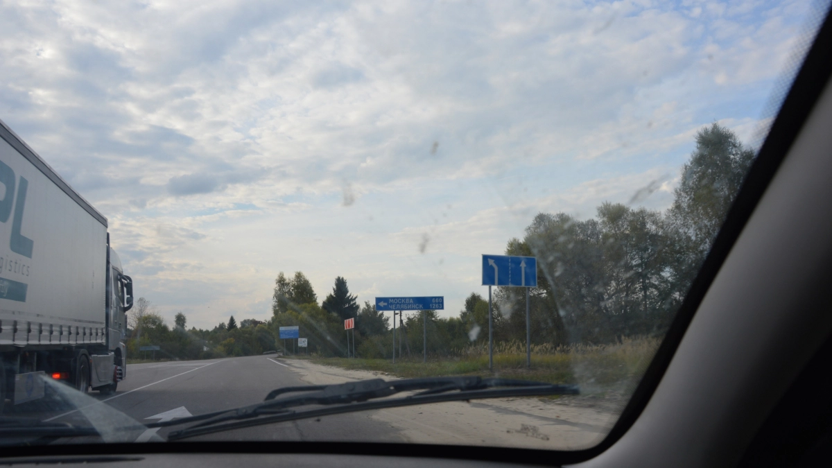 Верховный суд поставил точку: вот как водителям нужно трактовать правила объезда препятствий