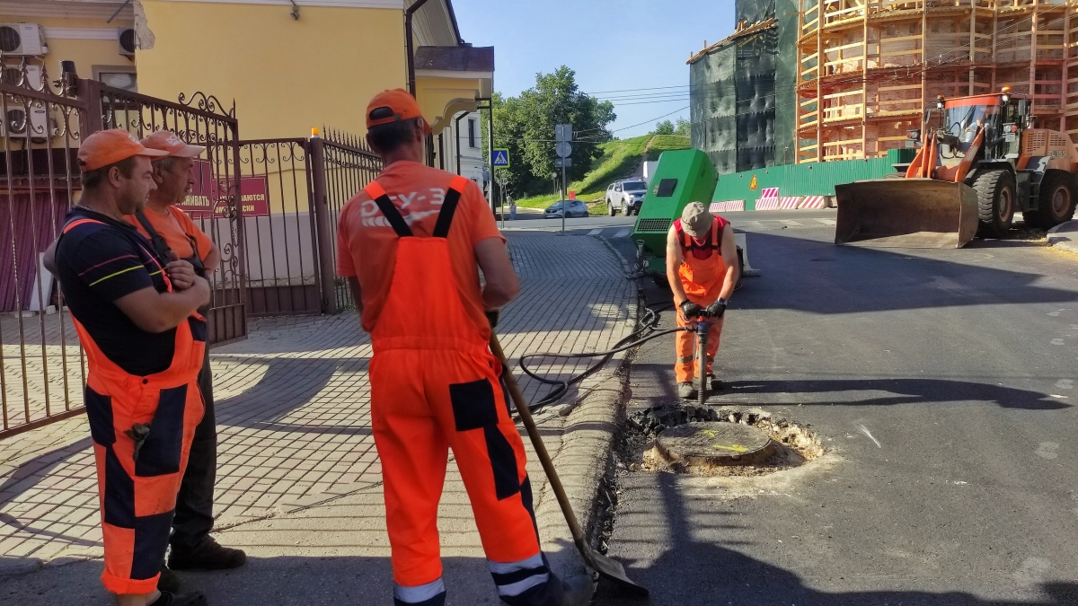 В Липецке перекрыли проезд по улице Крайней из-за дорожных работ