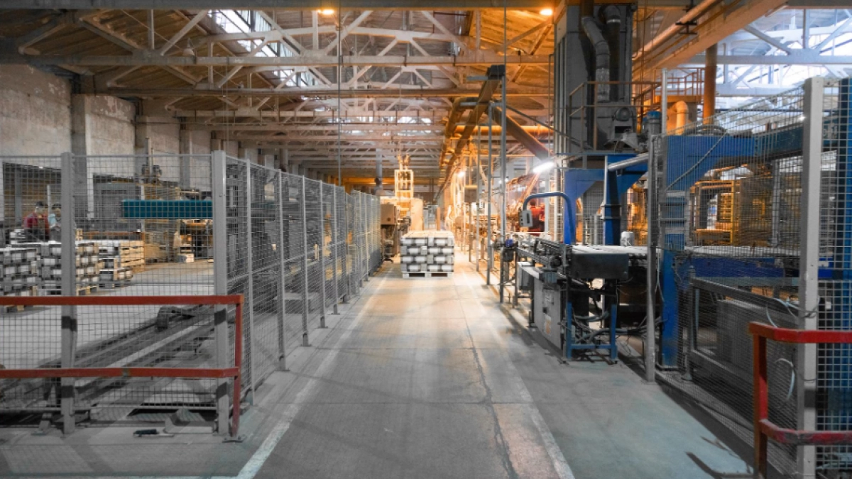 Завод бывшего министра Ткачева в Лебедяни продают за 270 миллионов