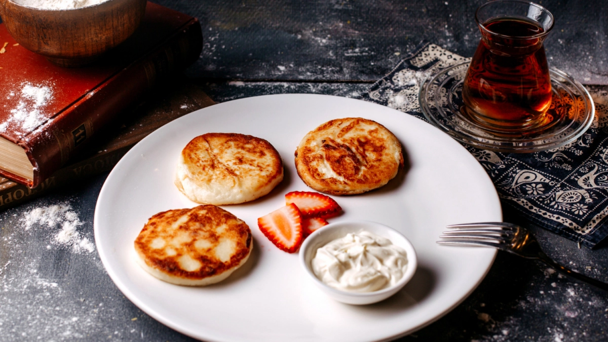 Творожники с картофелем: рецепт из кулинарной книги 1952 года, который удивил всю семью