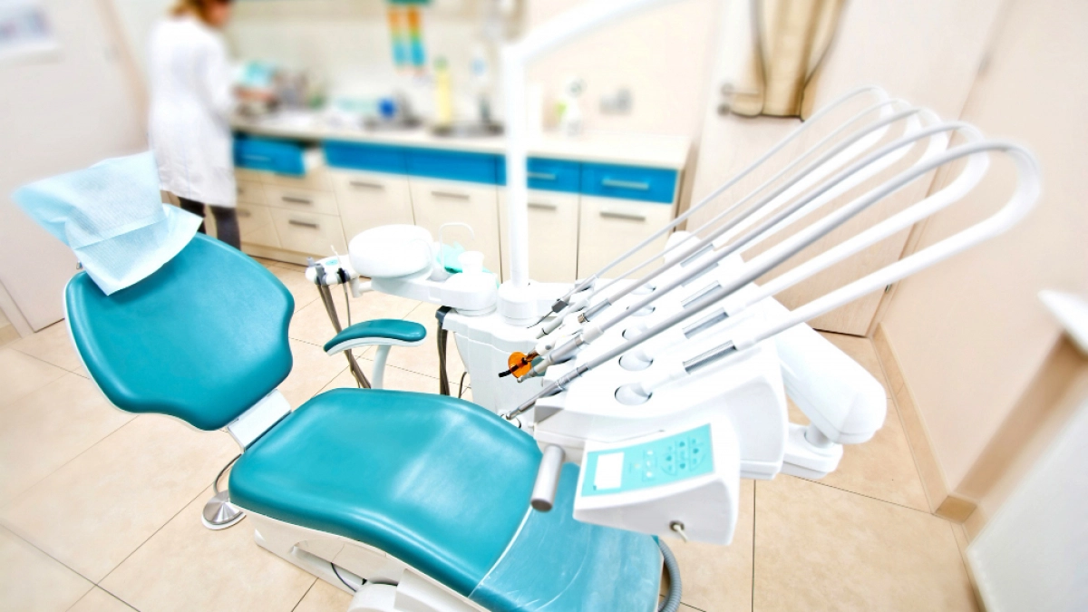 Осуждённый из Ельца отсудил деньги за протезы не по размеру