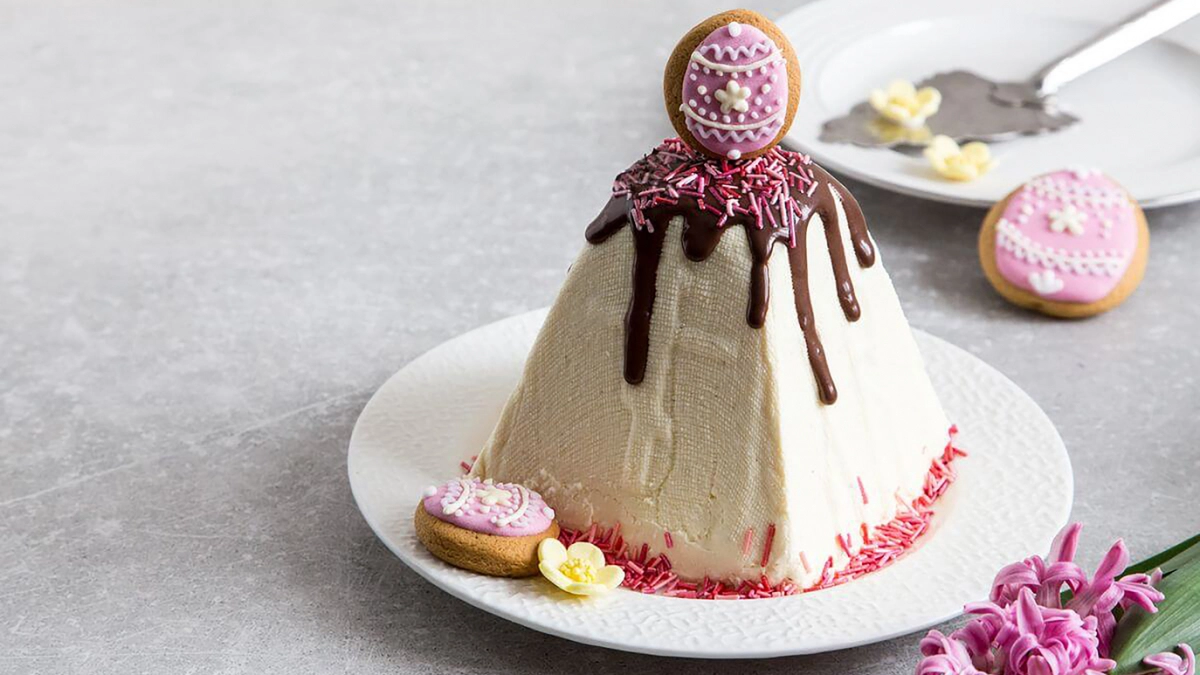 Вкуснейшая творожная пасха к празднику: 3 проверенных рецепта – гости будут в восторге