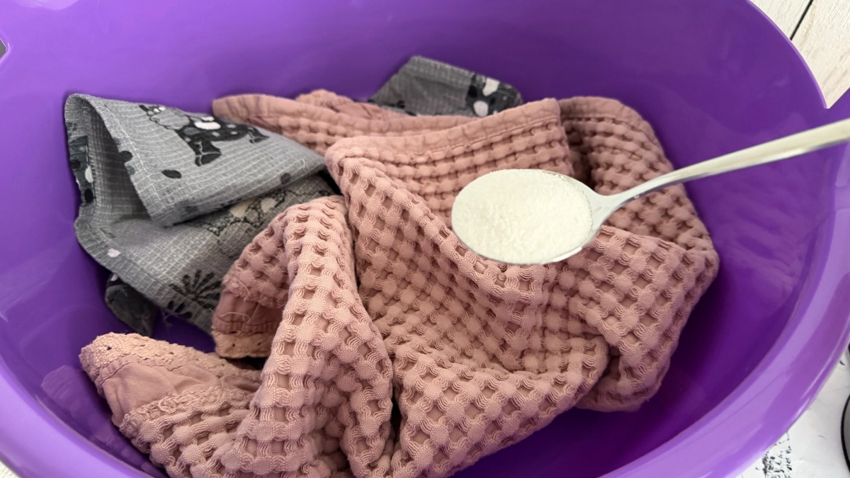 Как правильно стирать кухонные полотенца — будут мягкими, пахучими и прослужат 10 лет: так делали наши бабушки