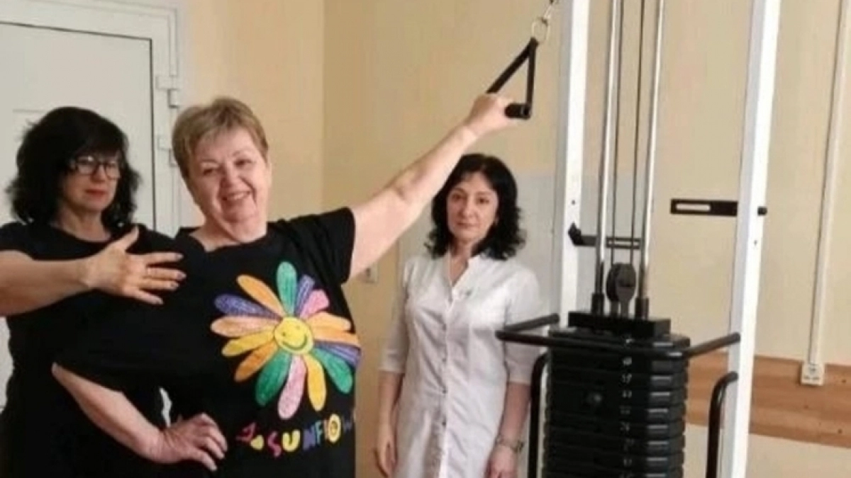 Липецкая пенсионерка вновь научилась ходить после тяжелой аварии