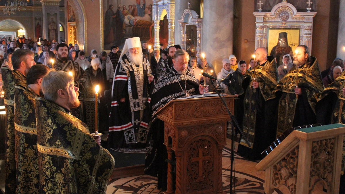 Липецкие мошенники охотятся на верующих через QR-коды