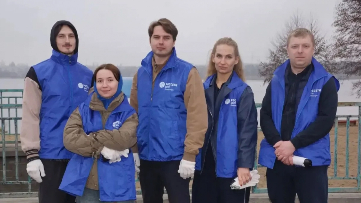 Липецкие энергетики навели порядок на Набережной