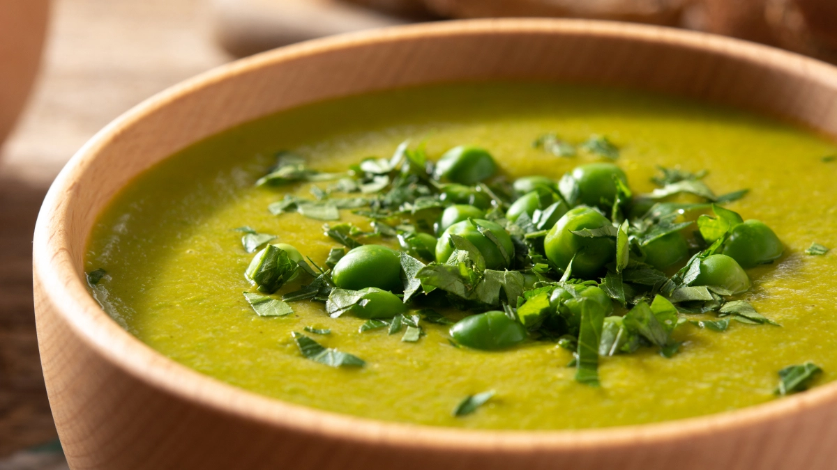 Даёт калий для сердца, магний для сна, селен против старения. В чём преимущества гороховой каши