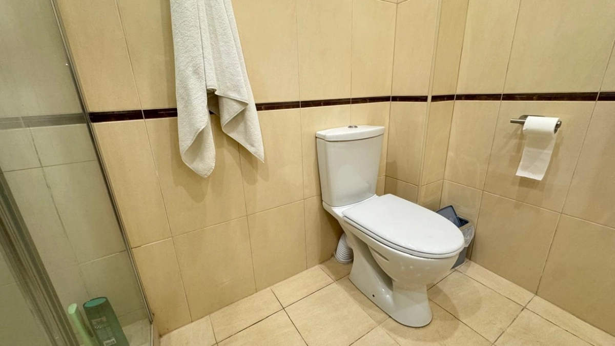 Шторки и коврики для ванной — прошлый век: 10 современных альтернатив от дизайнеров – стильно и удобно