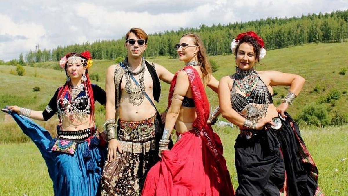 Танец между книжных полок: липецкая «Библионочь» пройдёт в Есенинке