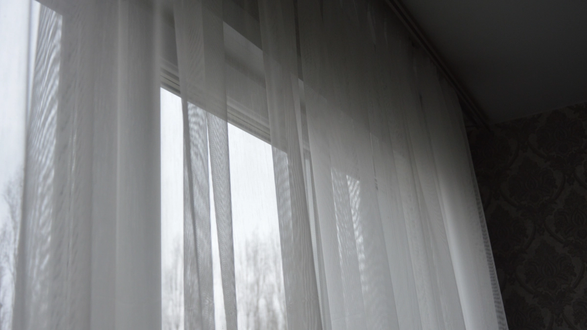 Добавляю 1 ложку в таз – и тюль кристально белый: посоветовал друг, который работает в магазине штор