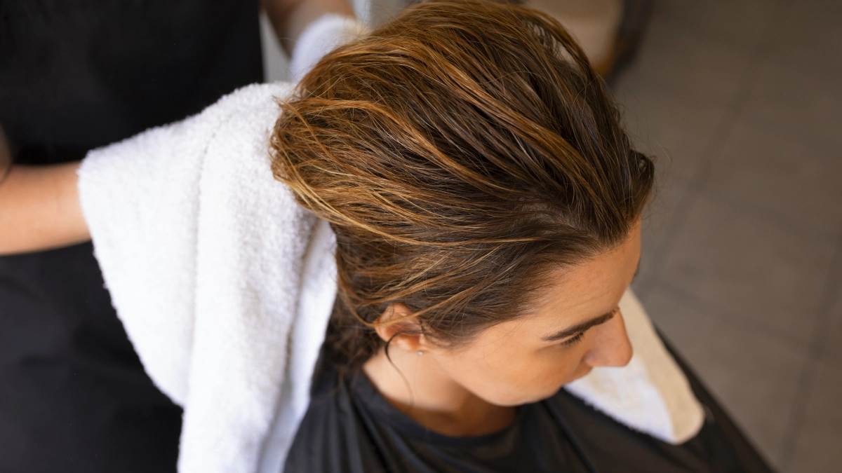 Укладка для коротких волос: чек-лист, советы стилиста и 3 красивых варианта в домашних условиях