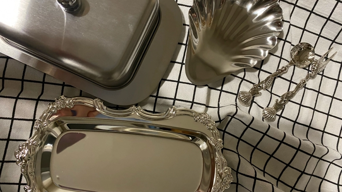 10 гр на 1 литр воды — и столовые приборы сияют, как в день покупки – блестят от чистоты