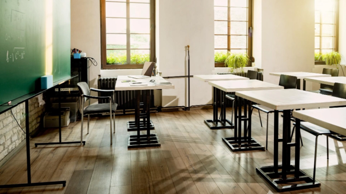 Губернатор назвал цифры на обновление липецких школ