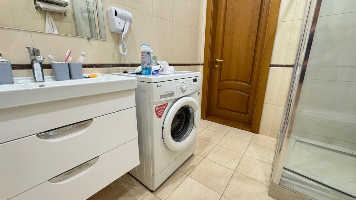 Плитка в ванной — уже «колхоз»: сейчас все переходят на этот тренд — гораздо красивее и удобнее